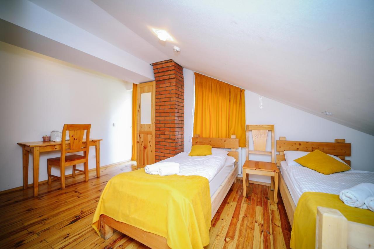 Alpenhaus Kazbegi Hotel & Restaurant Ngoại thất bức ảnh